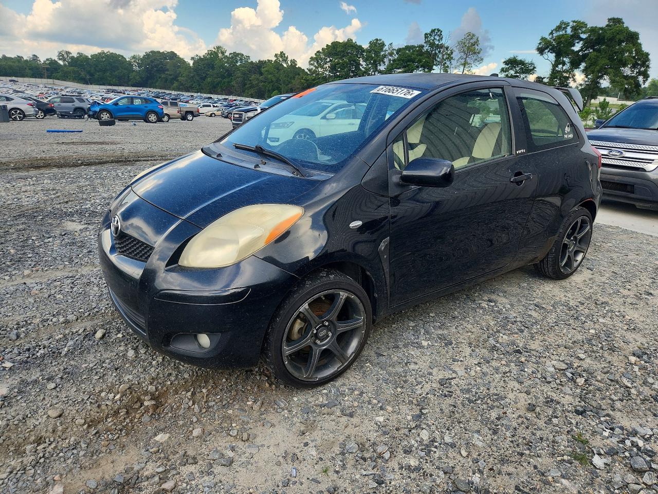 2010 TOYOTA YARIS