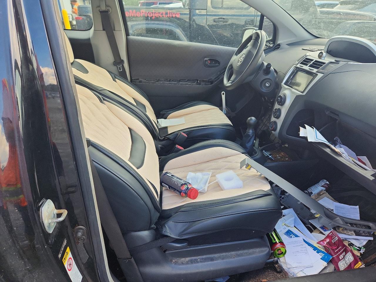 2010 TOYOTA YARIS