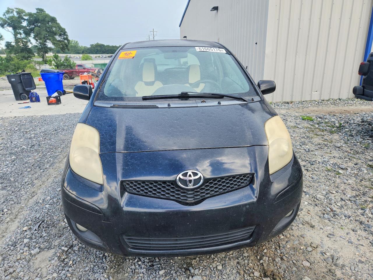 2010 TOYOTA YARIS