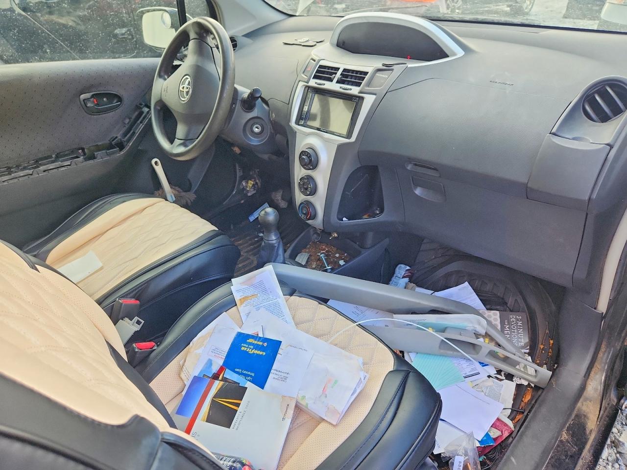2010 TOYOTA YARIS