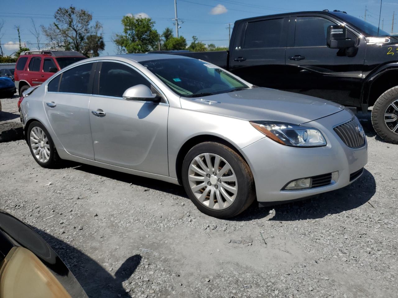 2013 BUICK REGAL