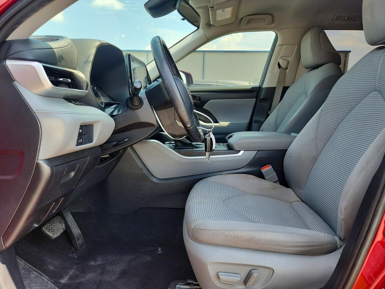 2020 TOYOTA HIGHLANDER