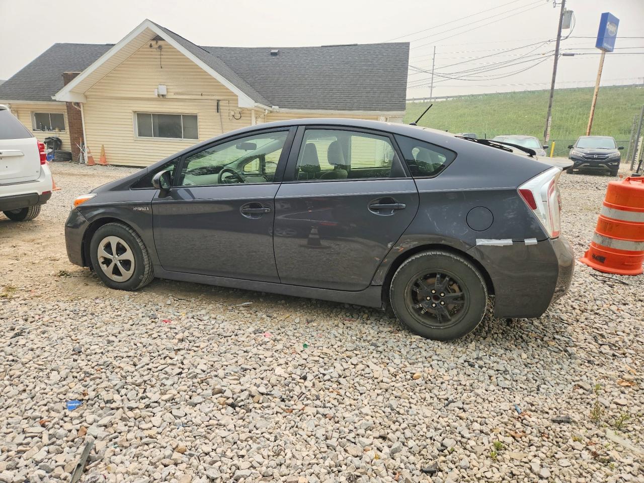 2012 TOYOTA PRIUS