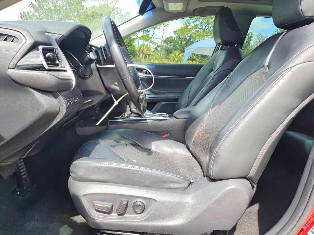 2018 TOYOTA CAMRY
