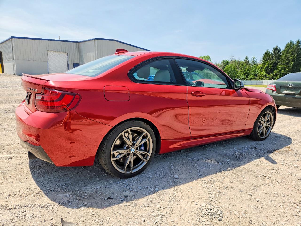 2016 BMW M2