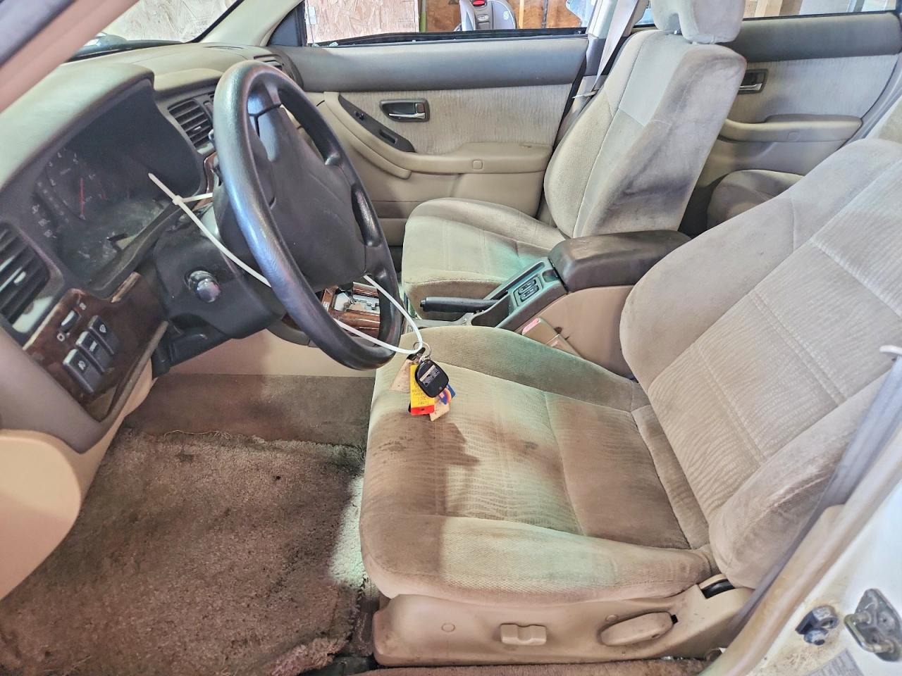 2001 SUBARU LEGACY