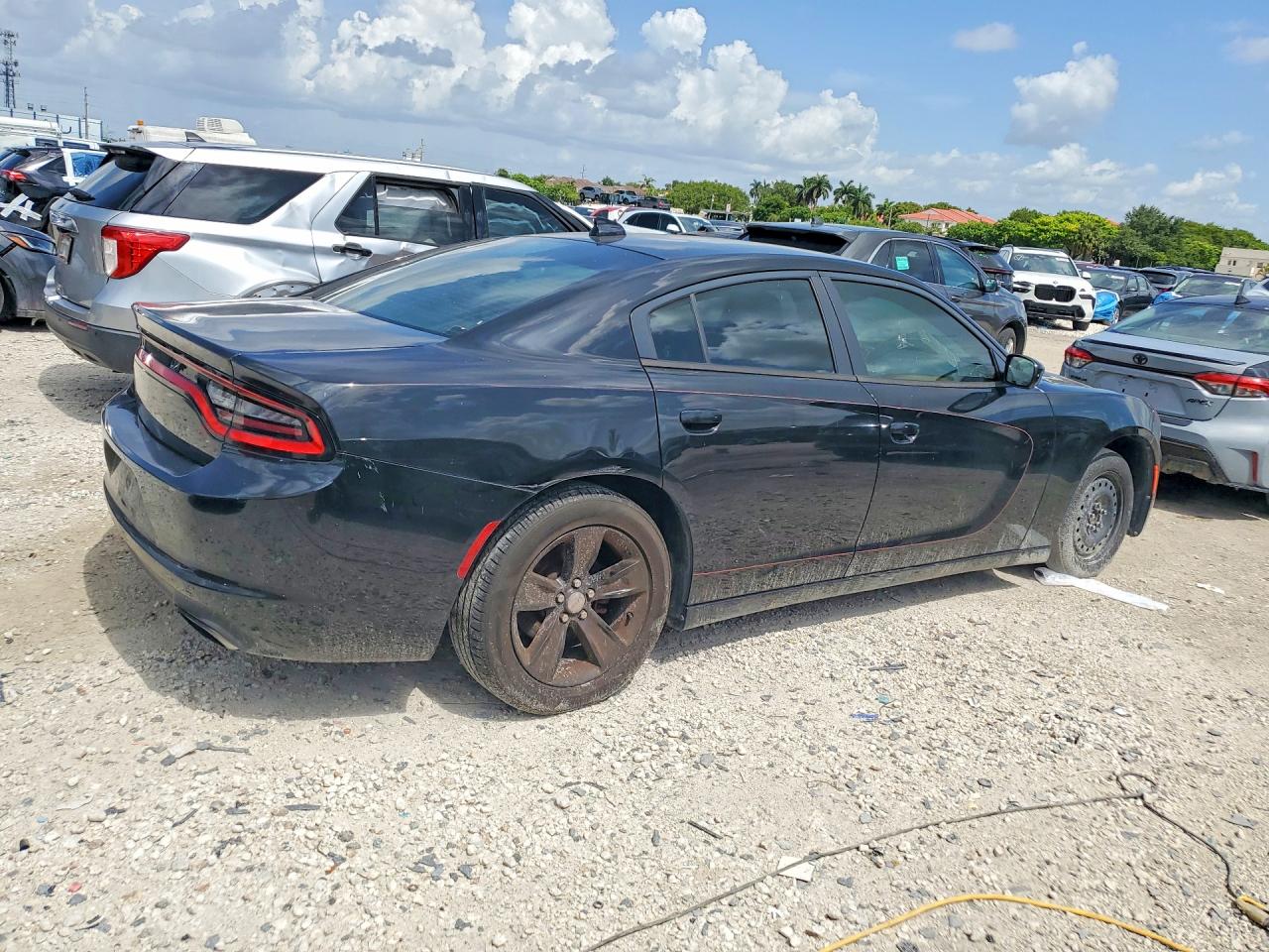 2015 DODGE CHARGER