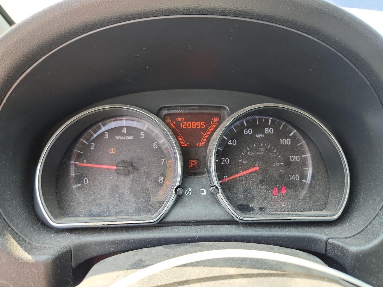 2014 NISSAN VERSA