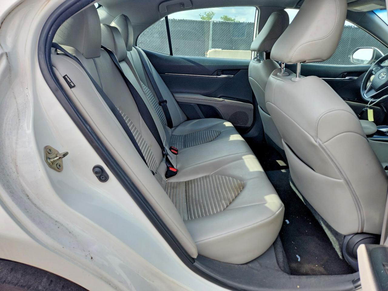 2019 TOYOTA CAMRY