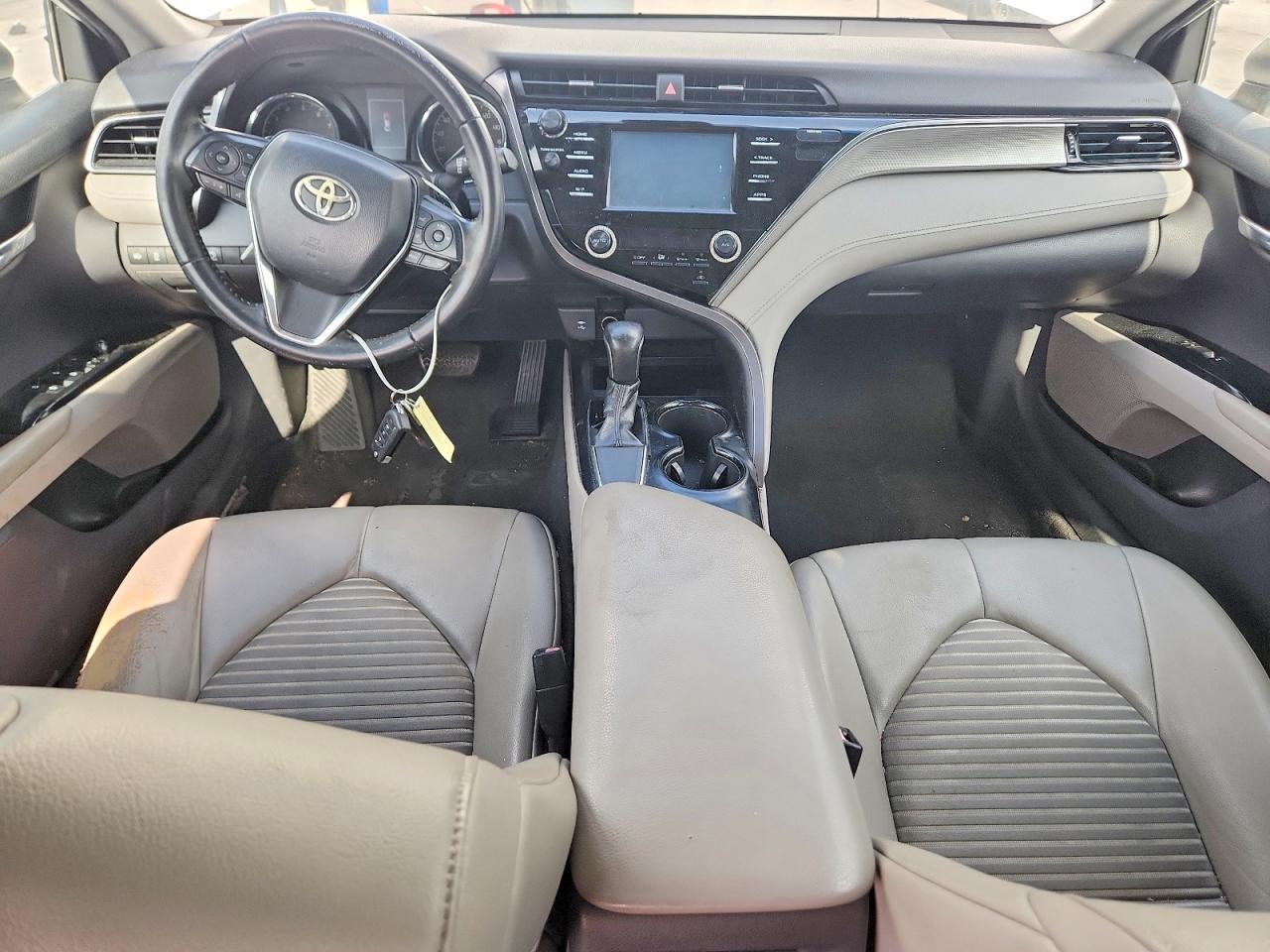 2019 TOYOTA CAMRY