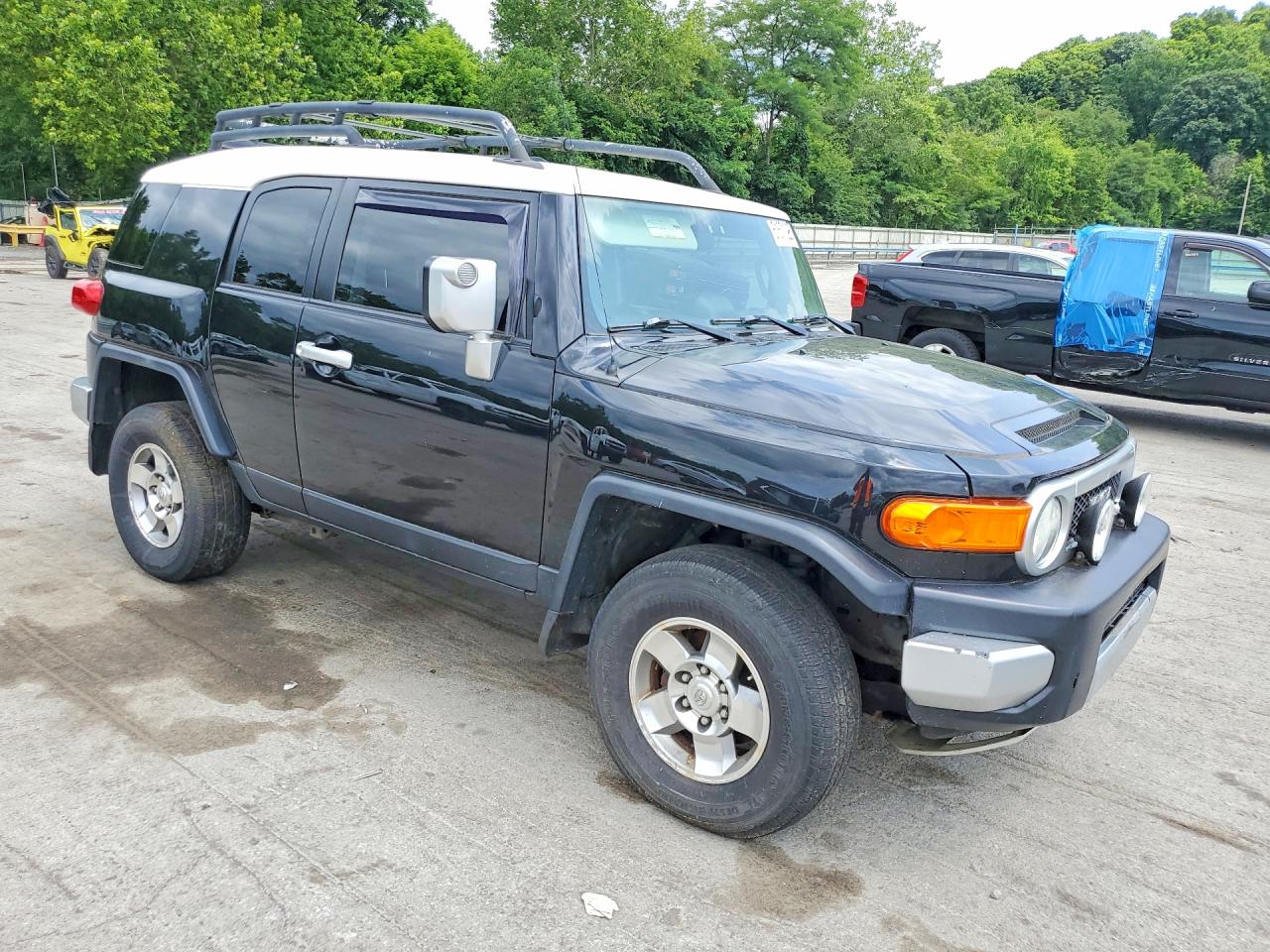 2008 TOYOTA FJ CRUISER
