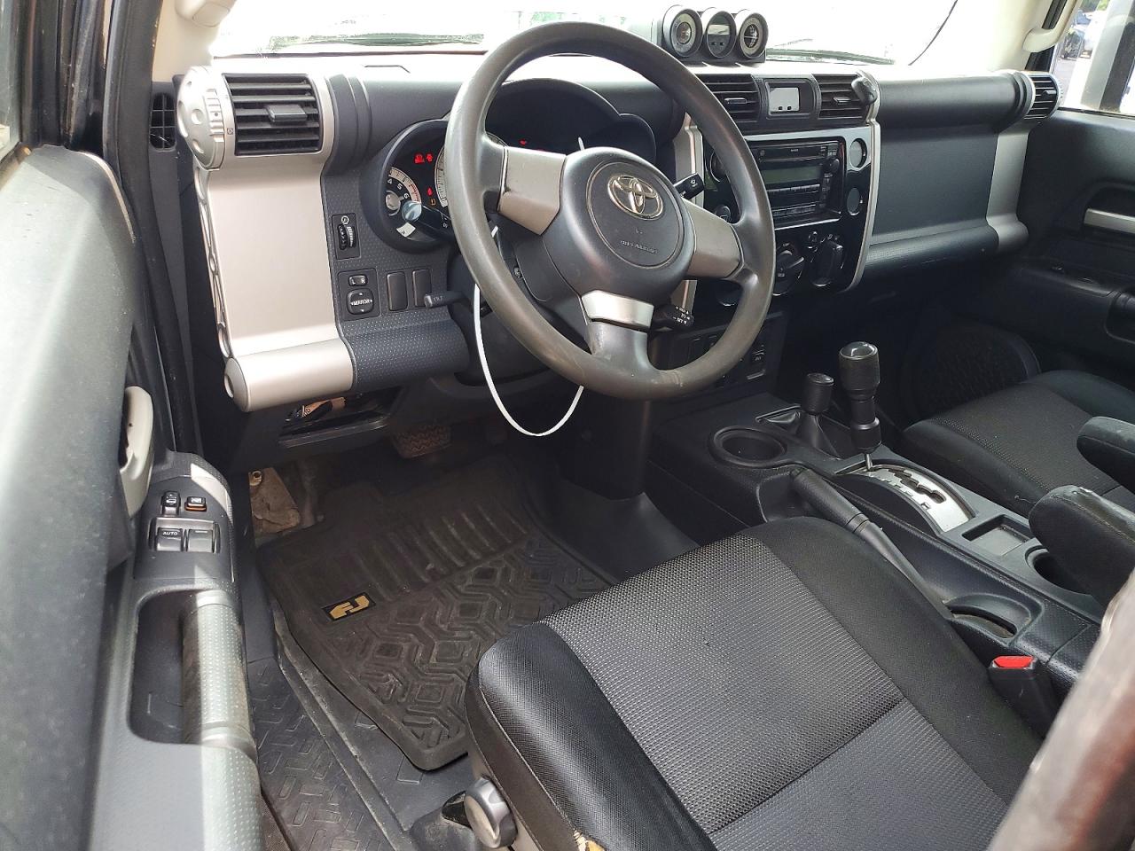 2008 TOYOTA FJ CRUISER