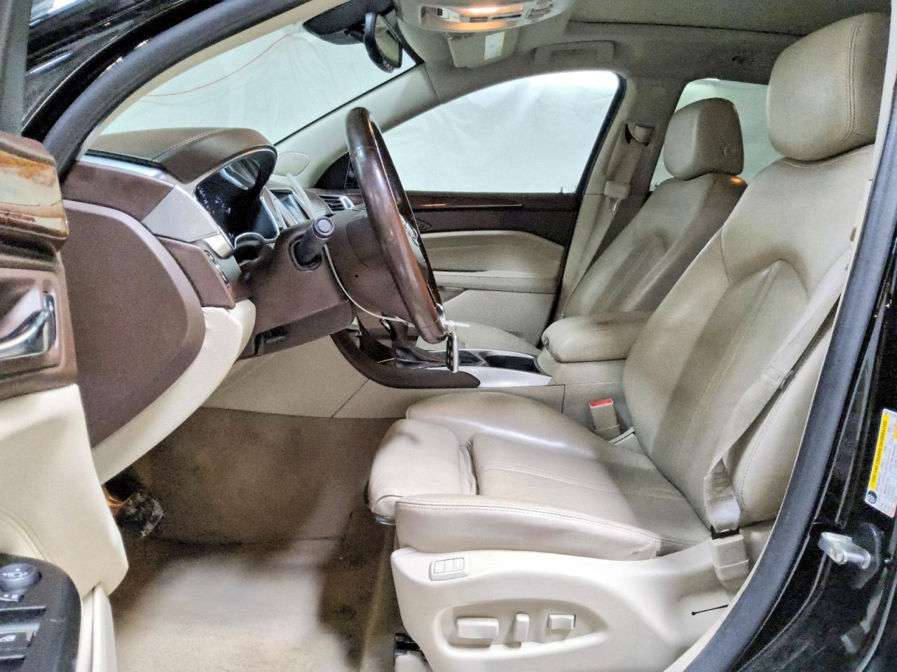 2016 CADILLAC SRX