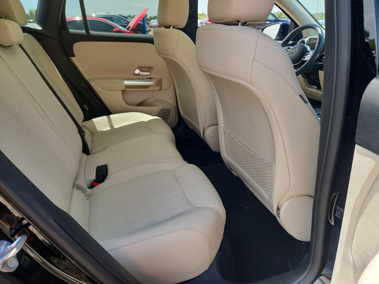 2022 MERCEDES-BENZ GLA-CLASS