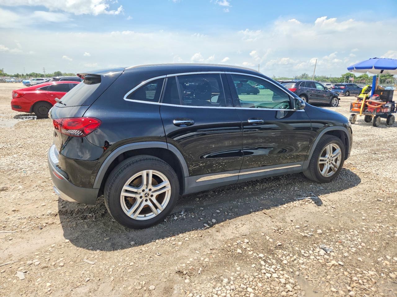 2022 MERCEDES-BENZ GLA-CLASS