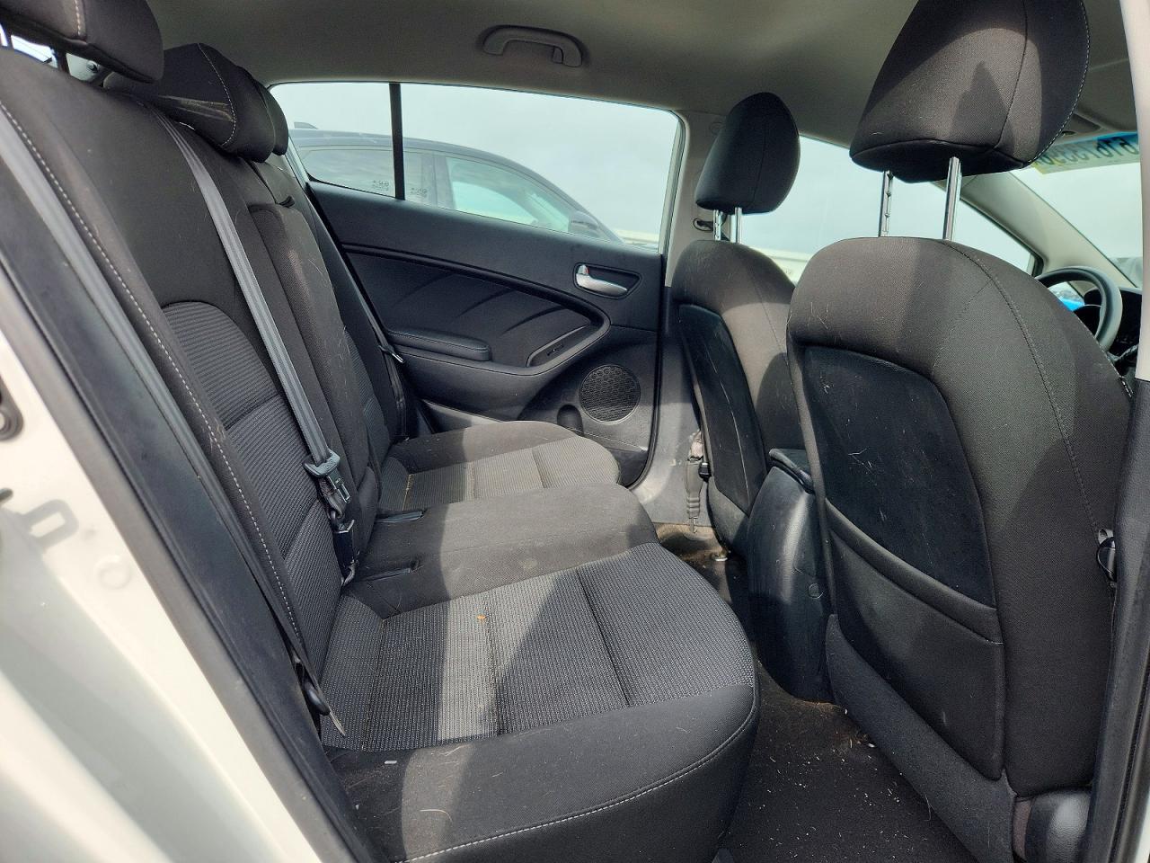 2017 KIA FORTE