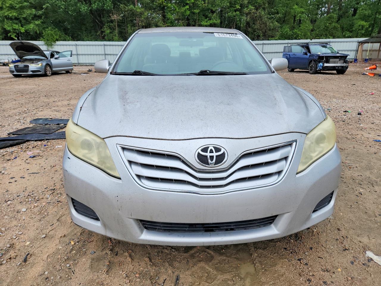 2010 TOYOTA CAMRY LE