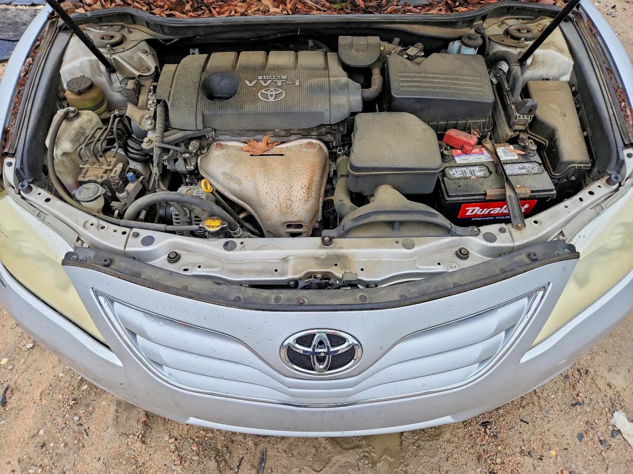 2010 TOYOTA CAMRY LE