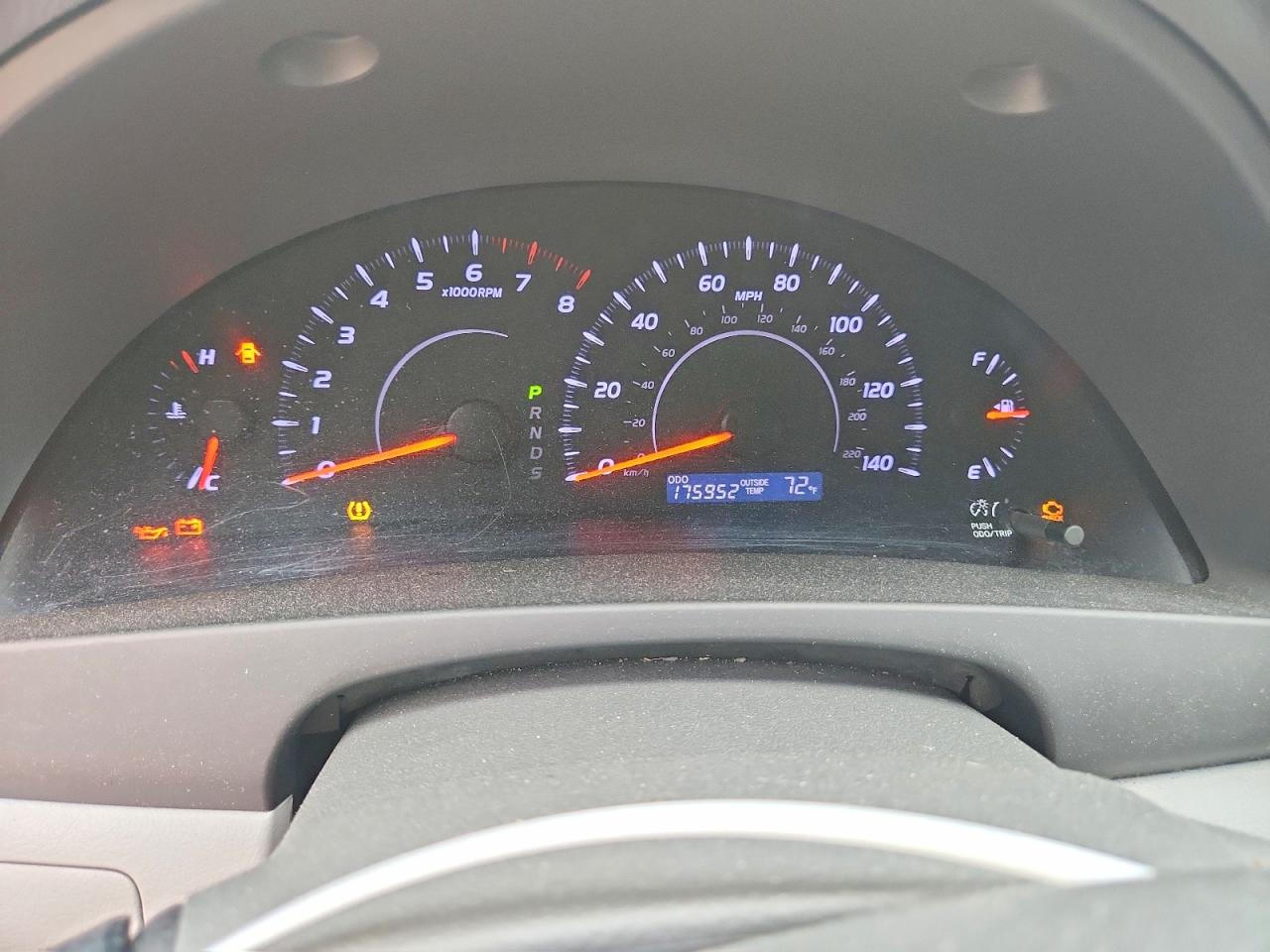 2010 TOYOTA CAMRY LE