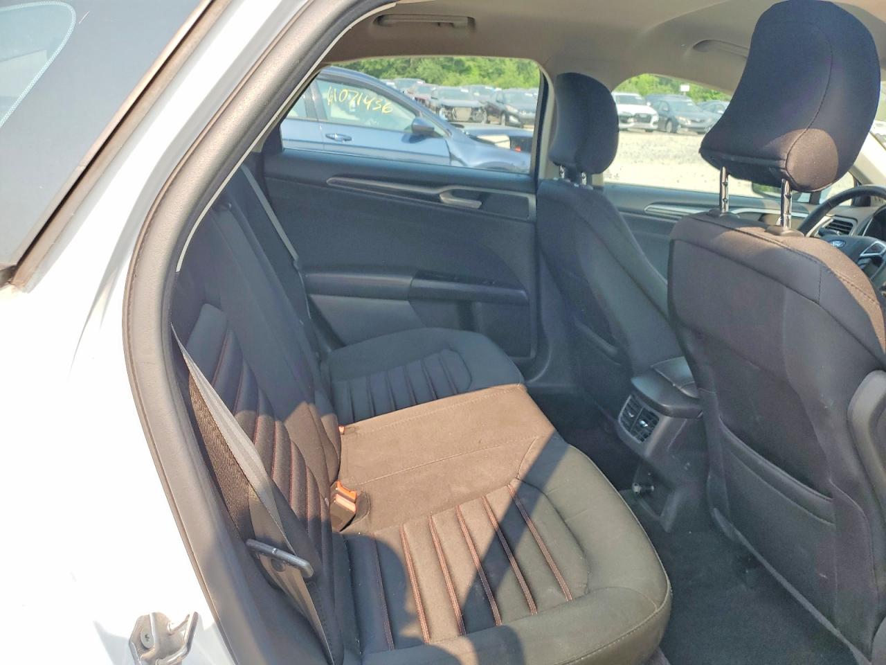 2016 FORD FUSION
