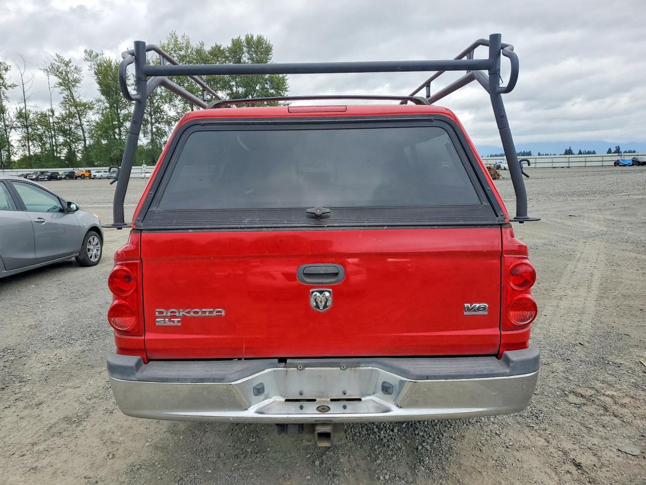 2005 DODGE DAKOTA