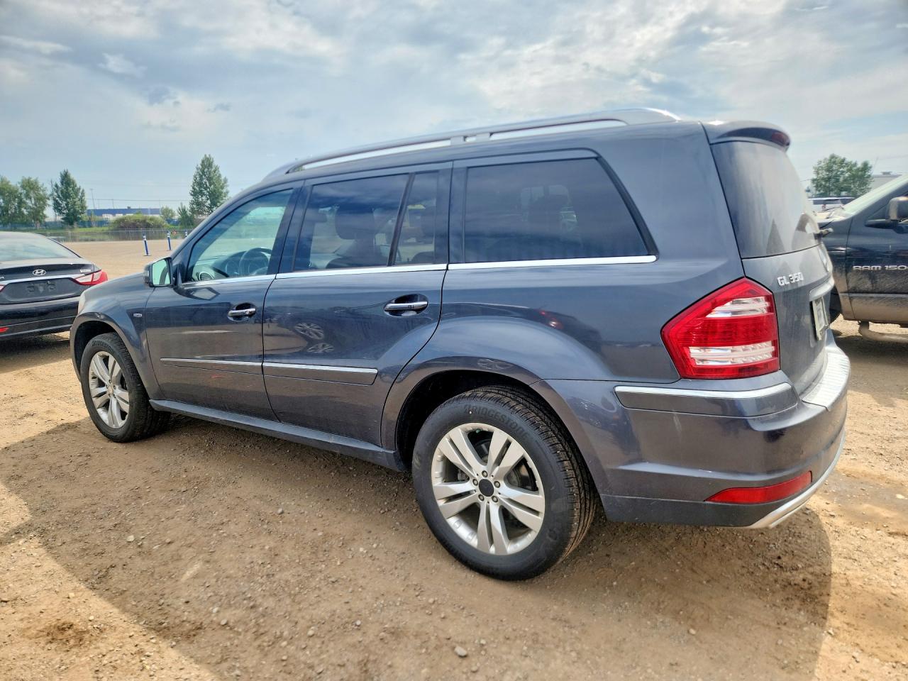 2011 MERCEDES-BENZ GL-CLASS