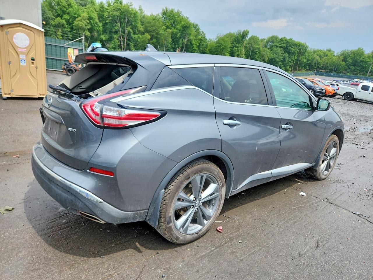 2016 NISSAN MURANO