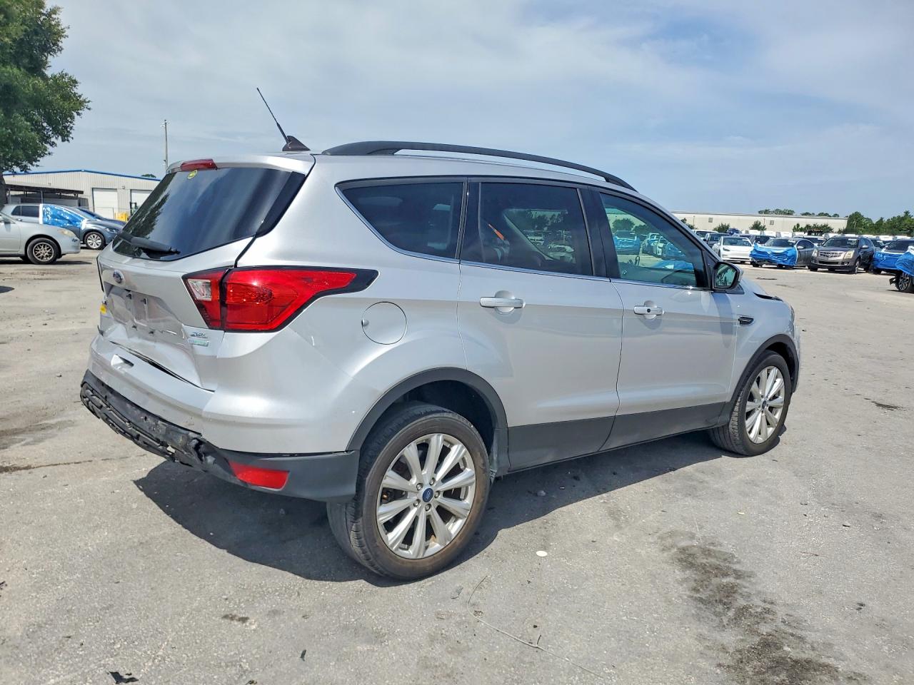 2019 FORD ESCAPE