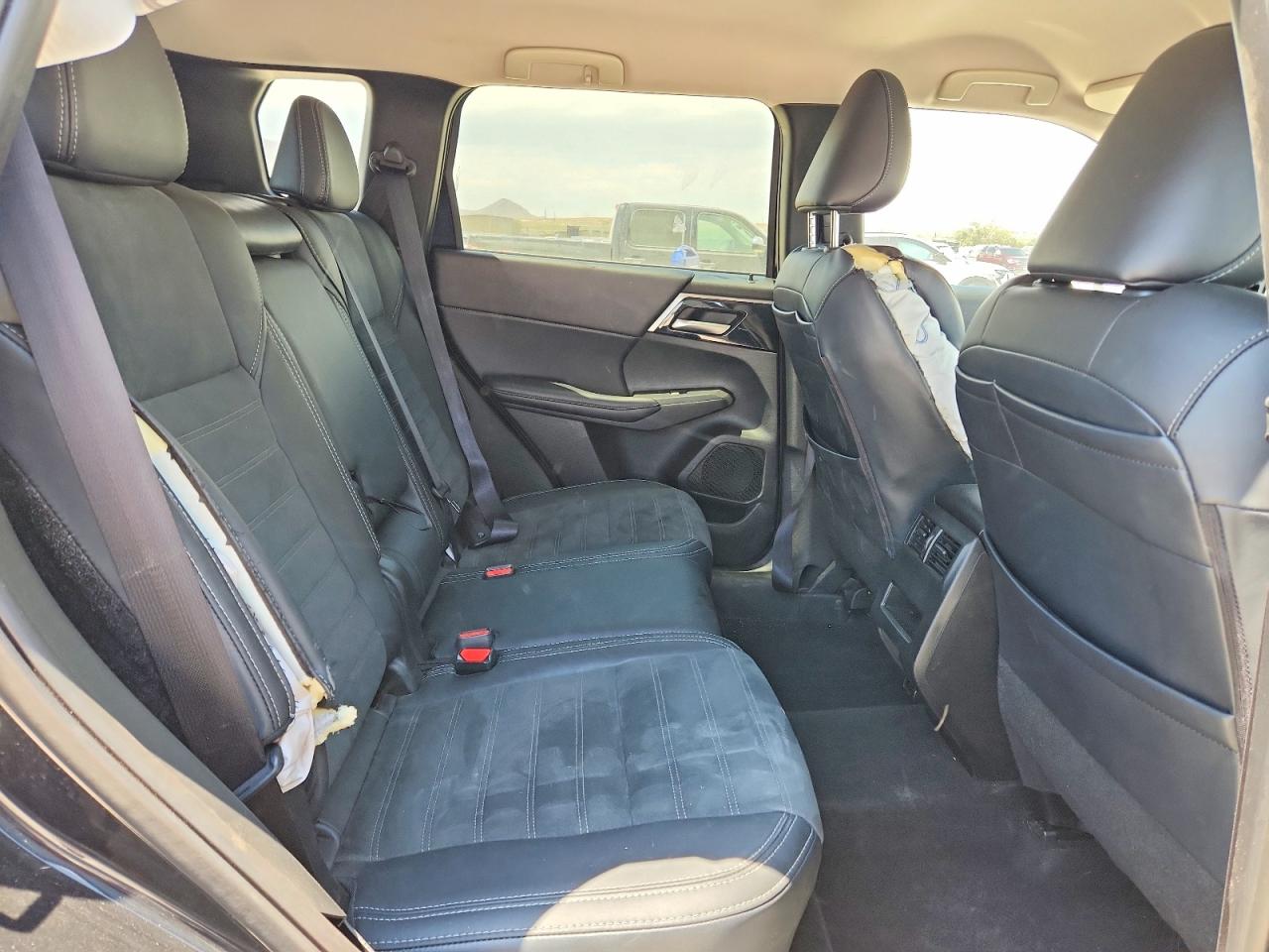 2024 MITSUBISHI OUTLANDER