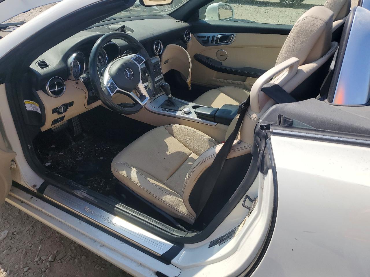 2013 MERCEDES-BENZ SLK-CLASS