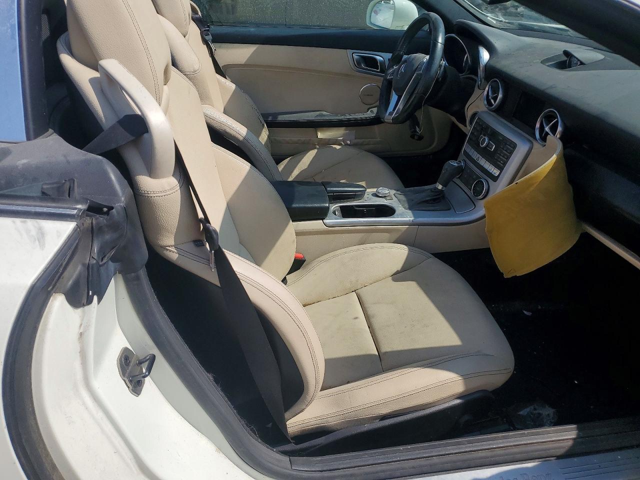 2013 MERCEDES-BENZ SLK-CLASS