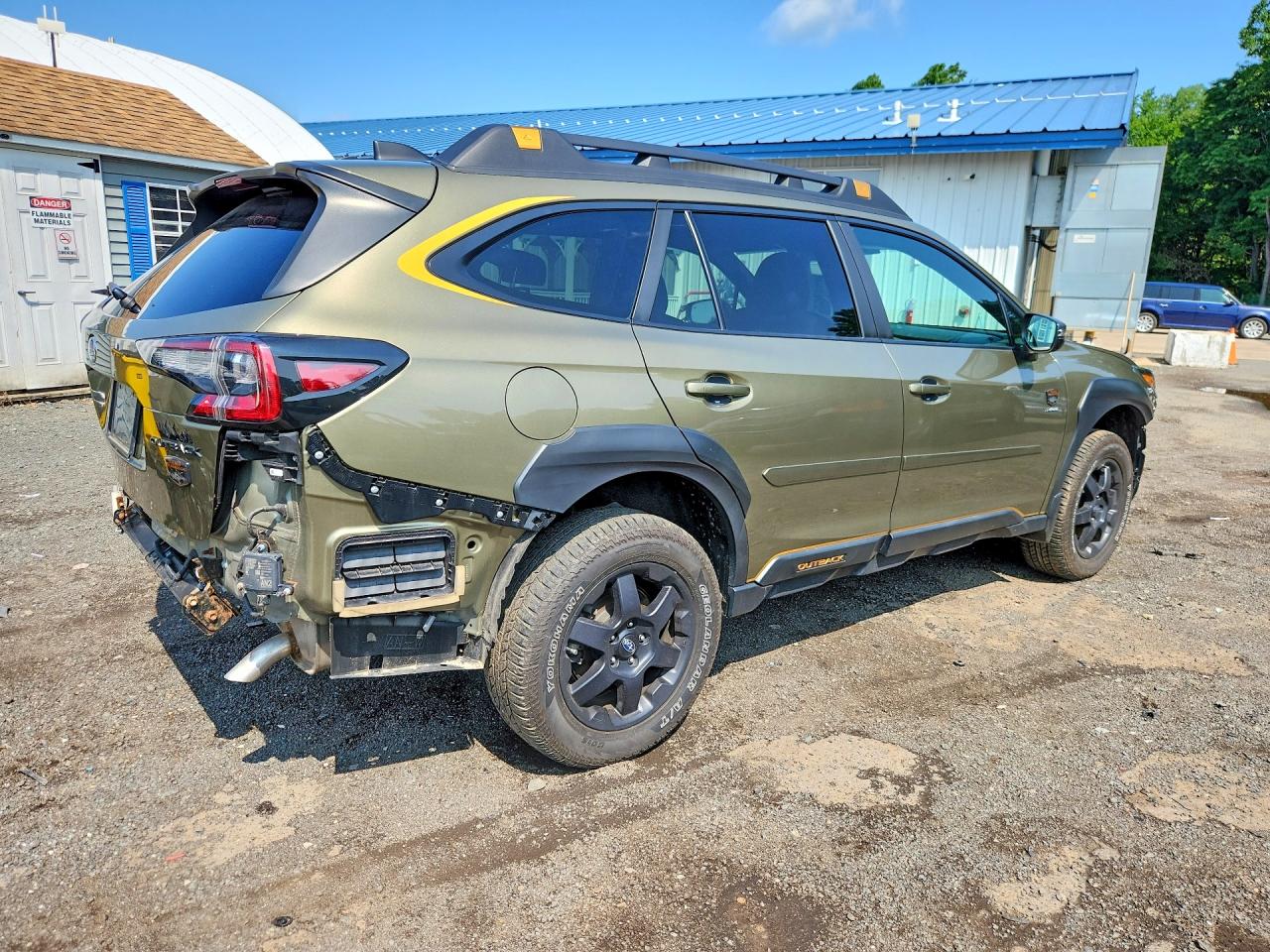 2023 SUBARU OUTBACK