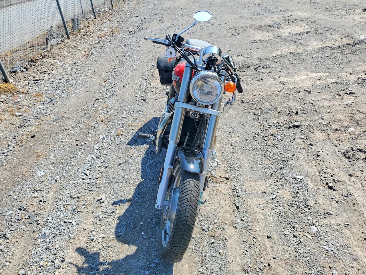 2005 TRIUMPH MOTORCYCLE SPEEDTRIPL