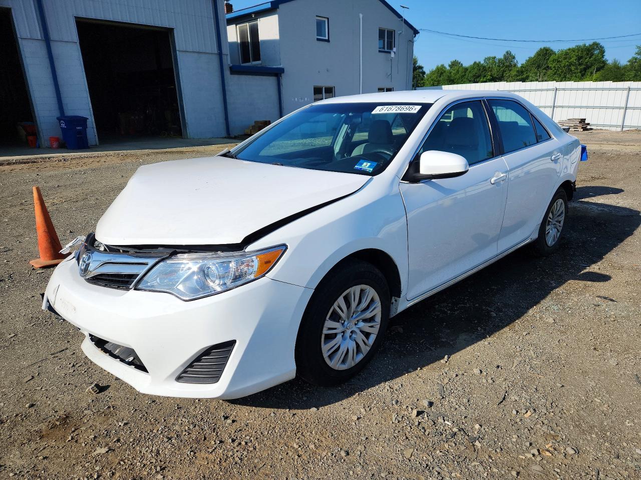 2012 TOYOTA CAMRY