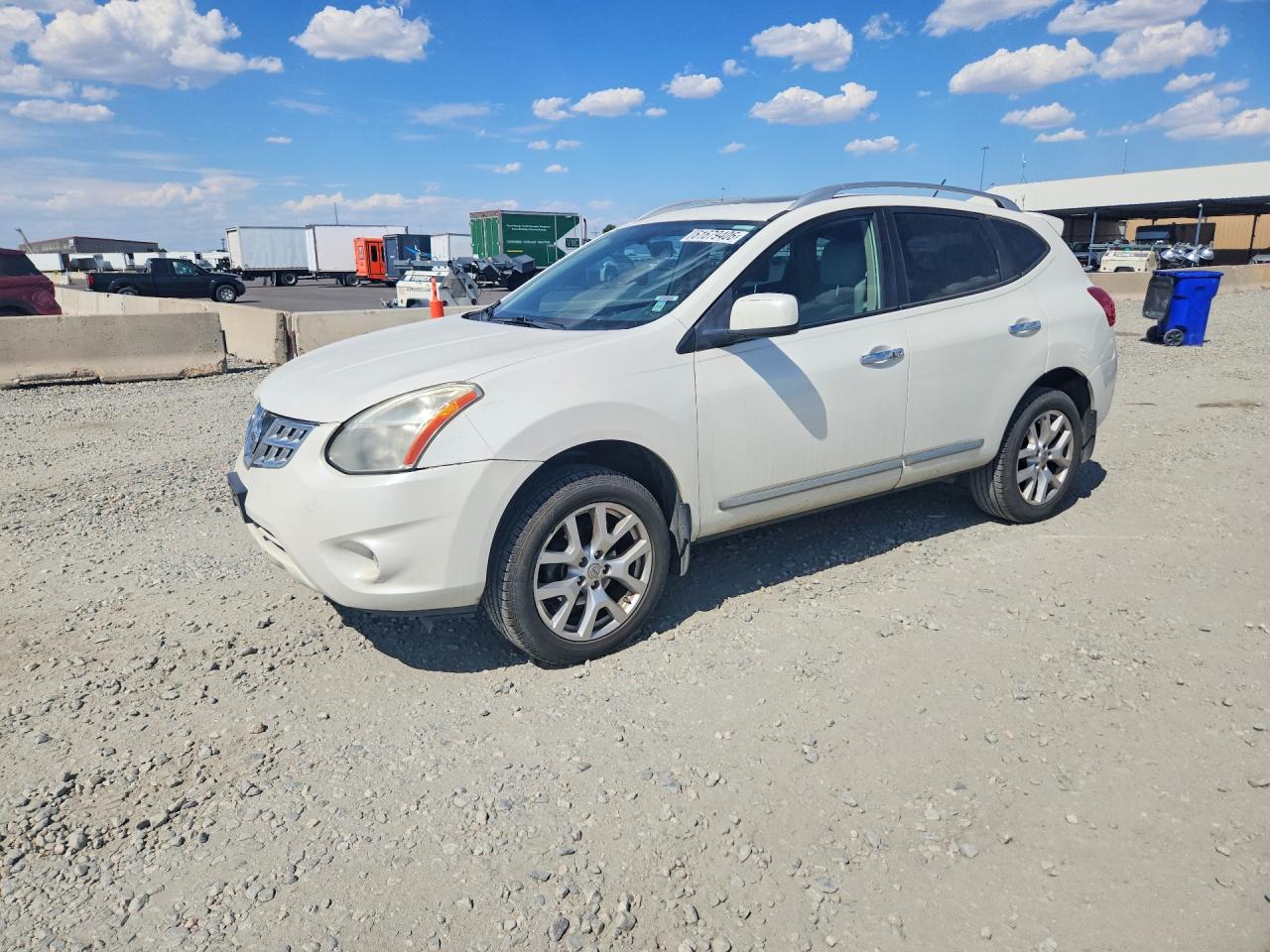 2011 NISSAN ROGUE
