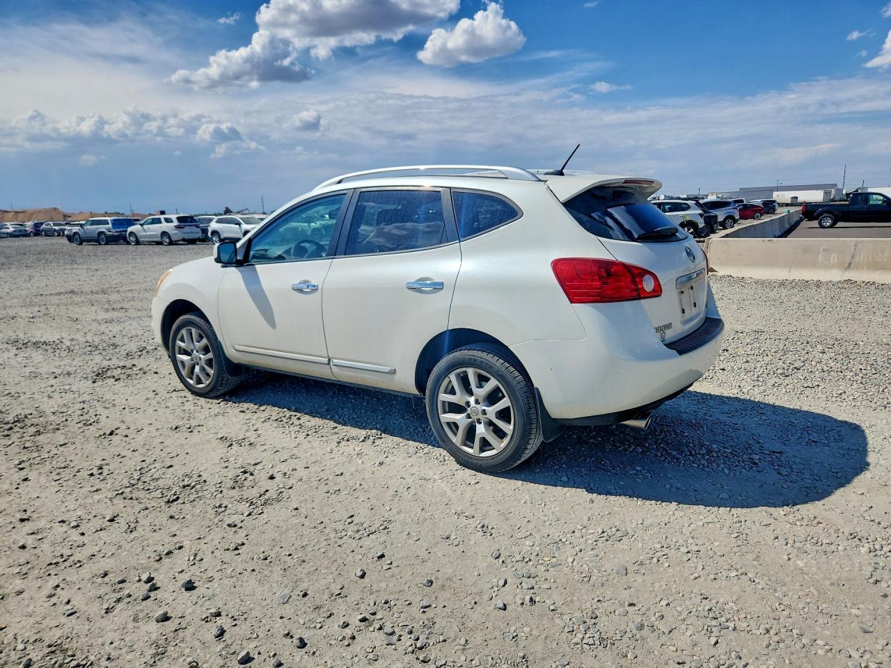 2011 NISSAN ROGUE