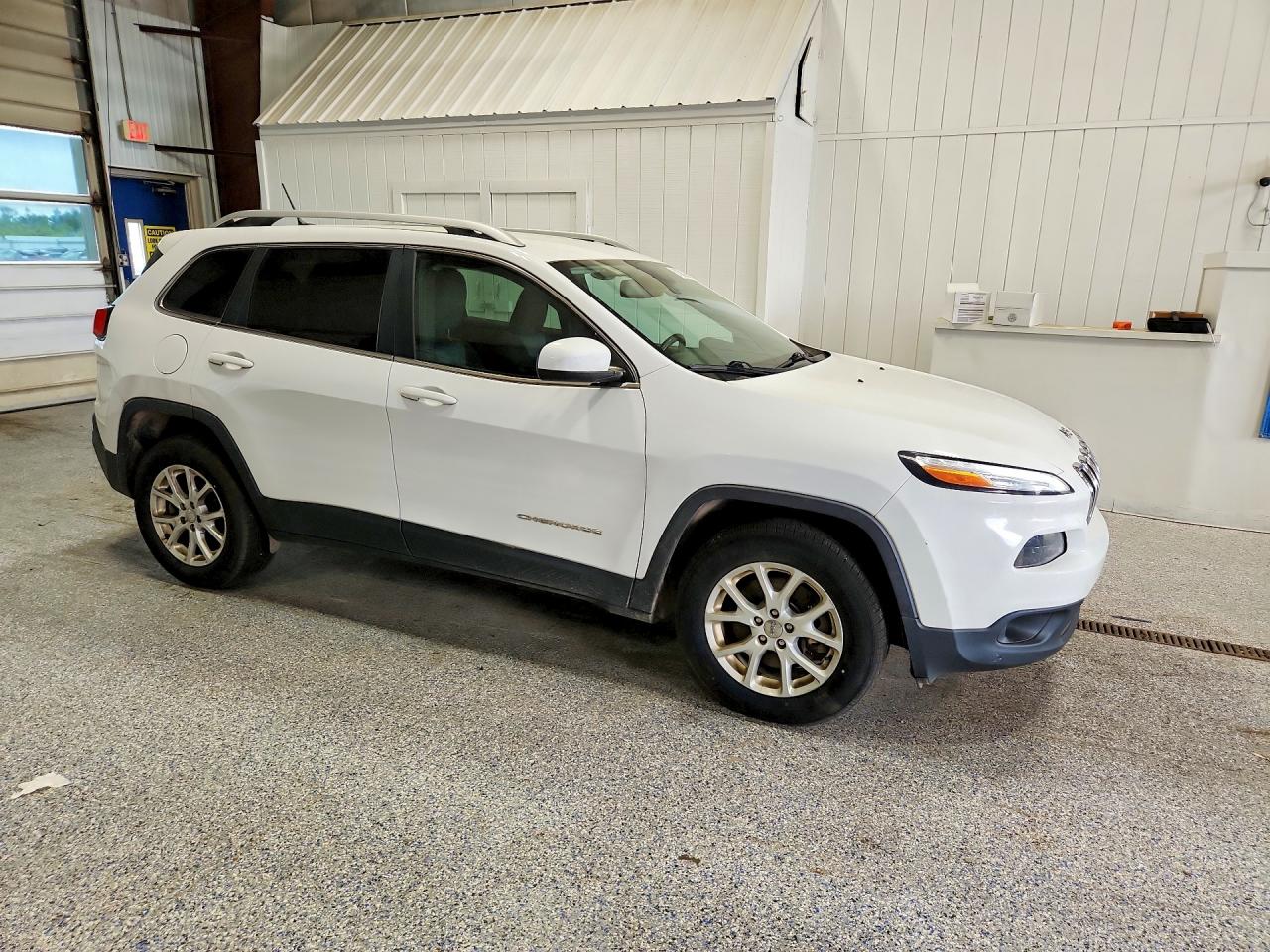 2018 JEEP CHEROKEE