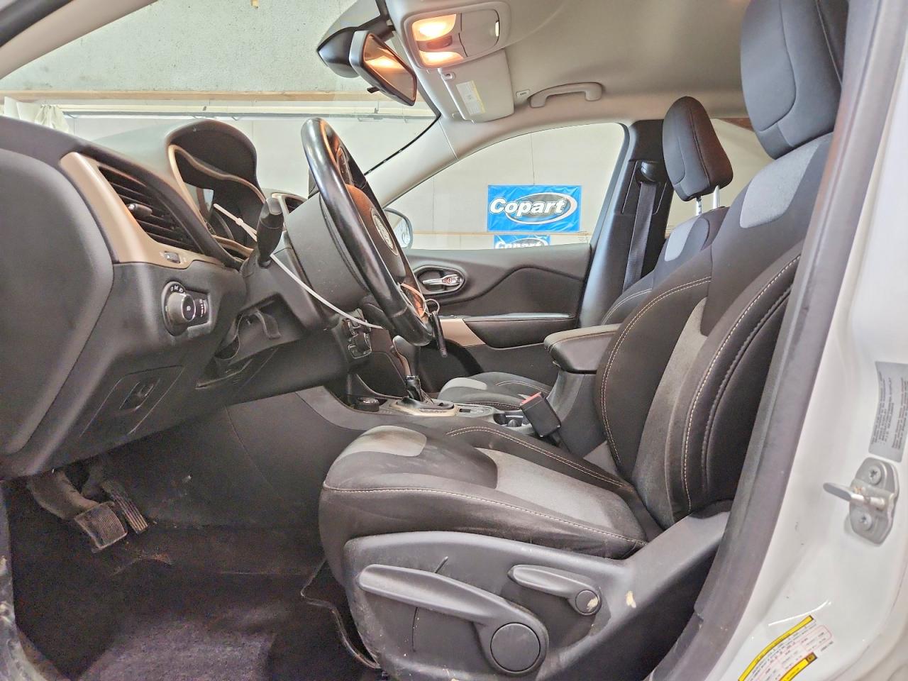2018 JEEP CHEROKEE