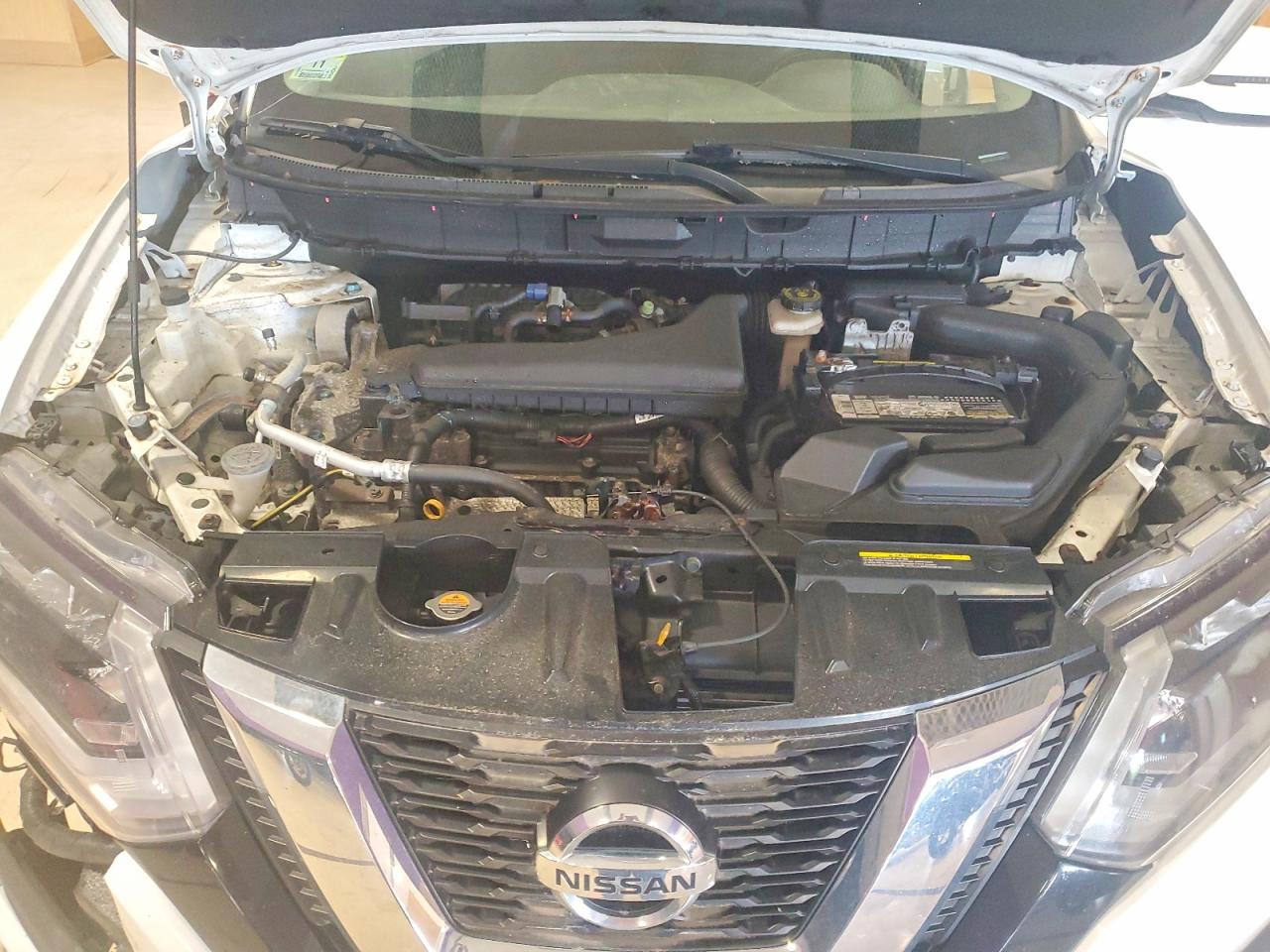 2017 NISSAN ROGUE