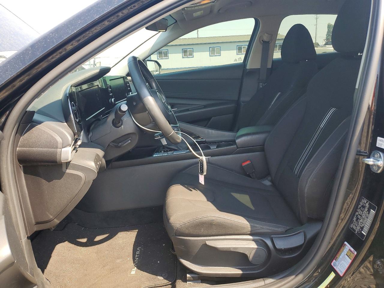 2022 HYUNDAI ELANTRA