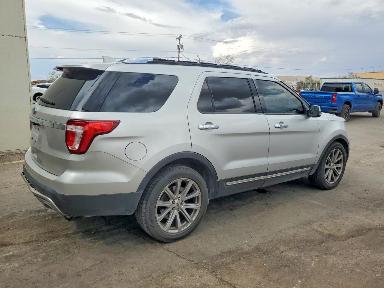 2017 FORD EXPLORER