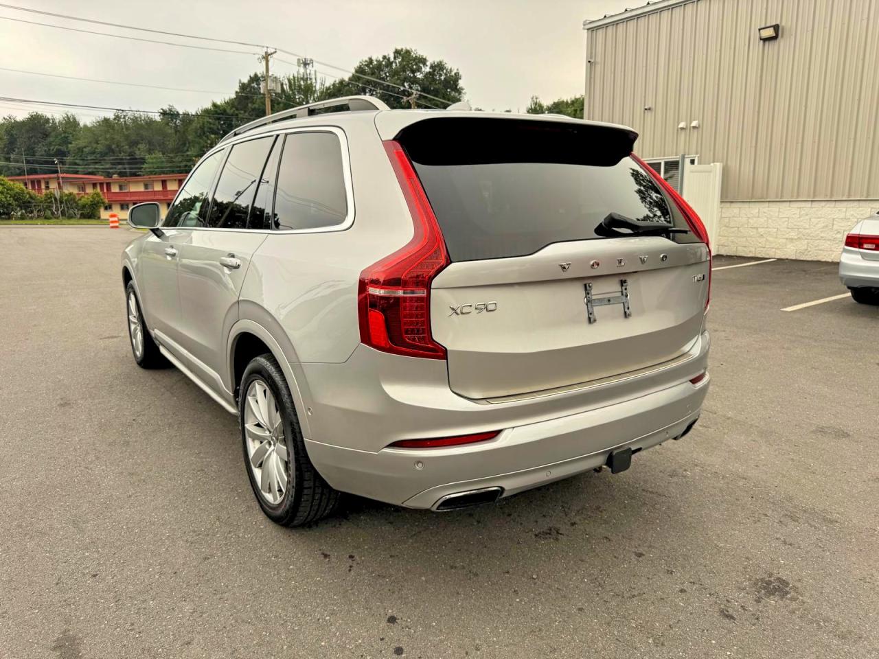 2016 VOLVO XC90