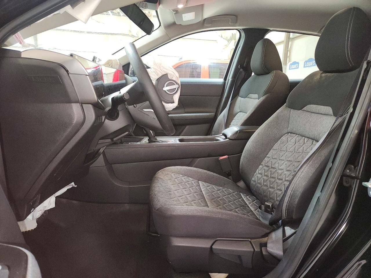 2026 NISSAN KICKS