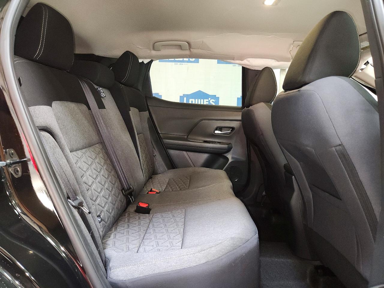 2026 NISSAN KICKS