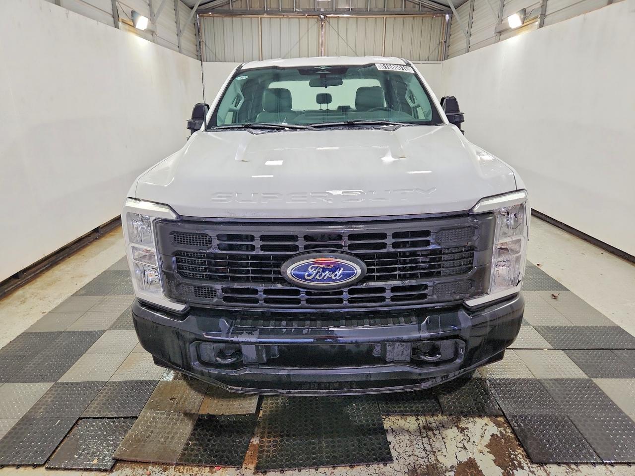2023 FORD F250