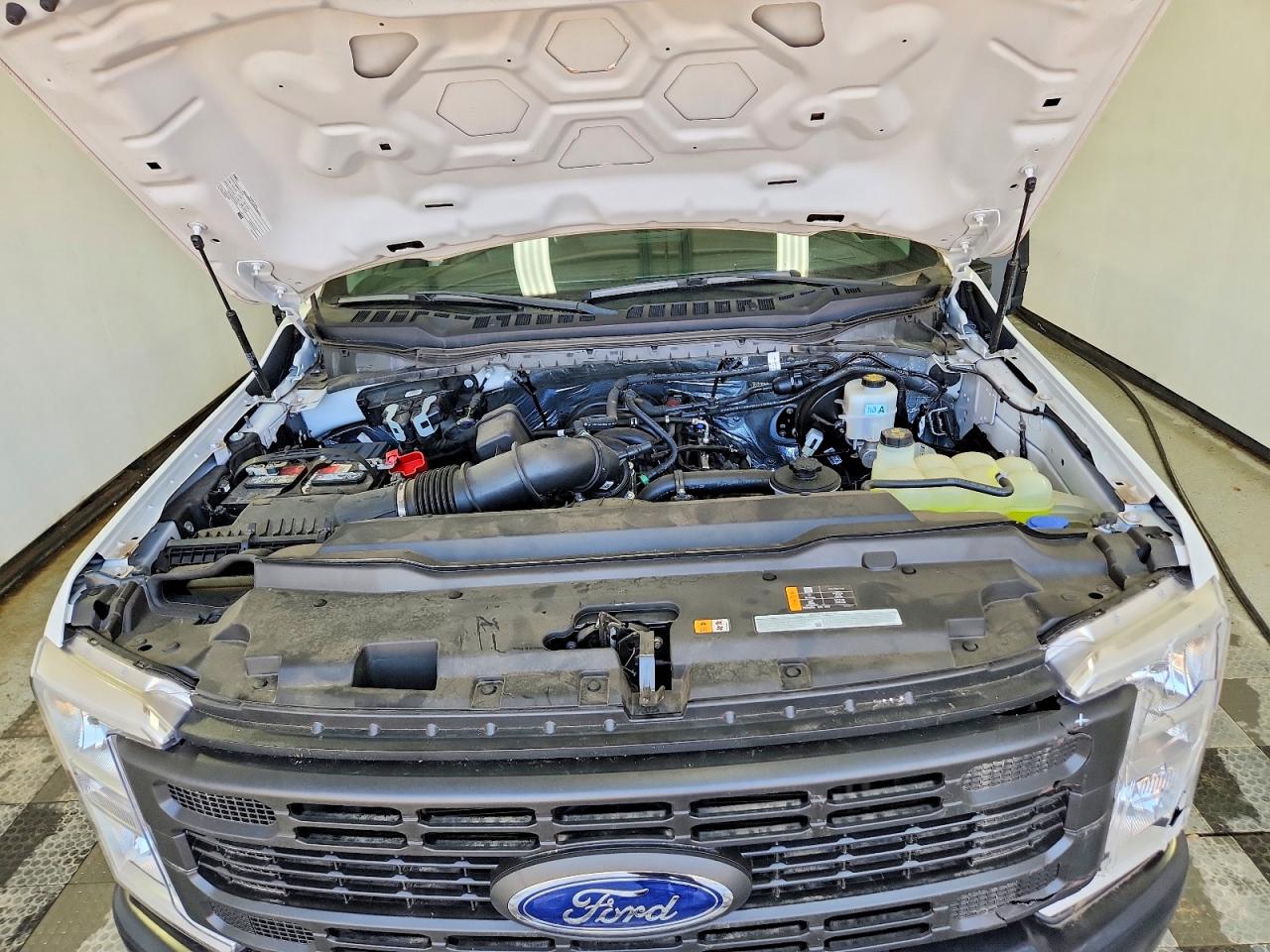 2023 FORD F250