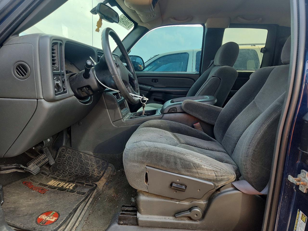 2004 CHEVROLET SILVERADO
