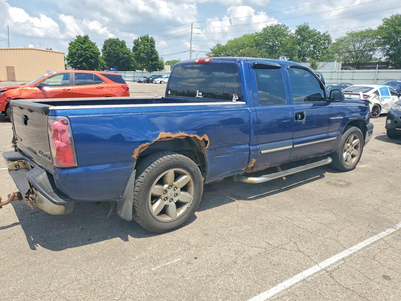 2004 CHEVROLET SILVERADO