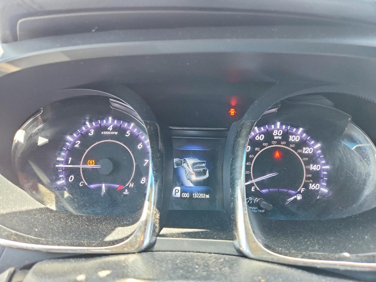 2013 TOYOTA AVALON