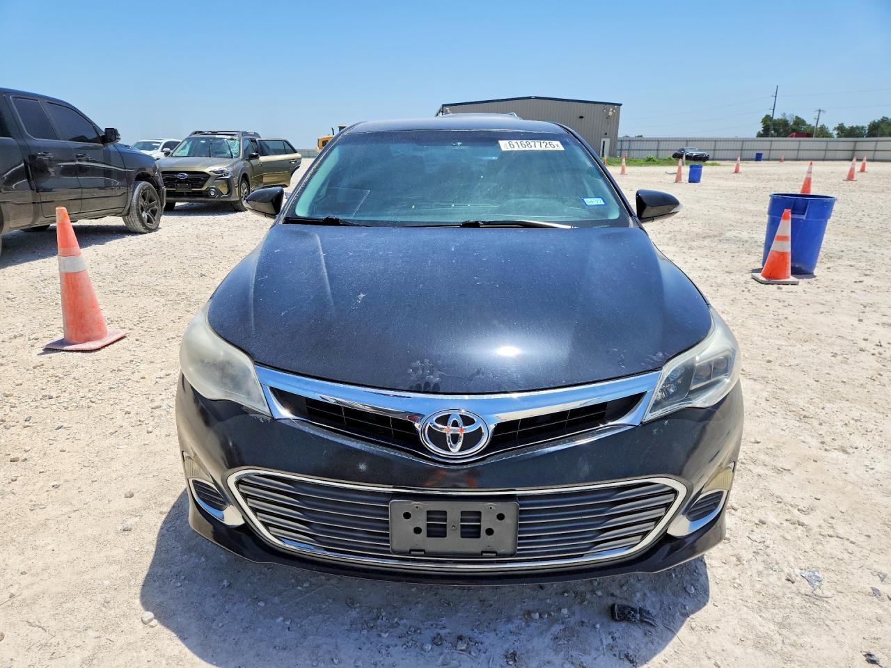 2013 TOYOTA AVALON